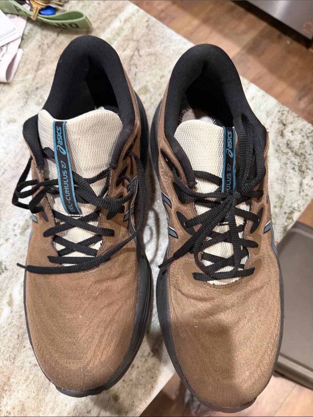 ASICS Brown and Black Men’s Athletic Running Shoes Cumulus 27 size13